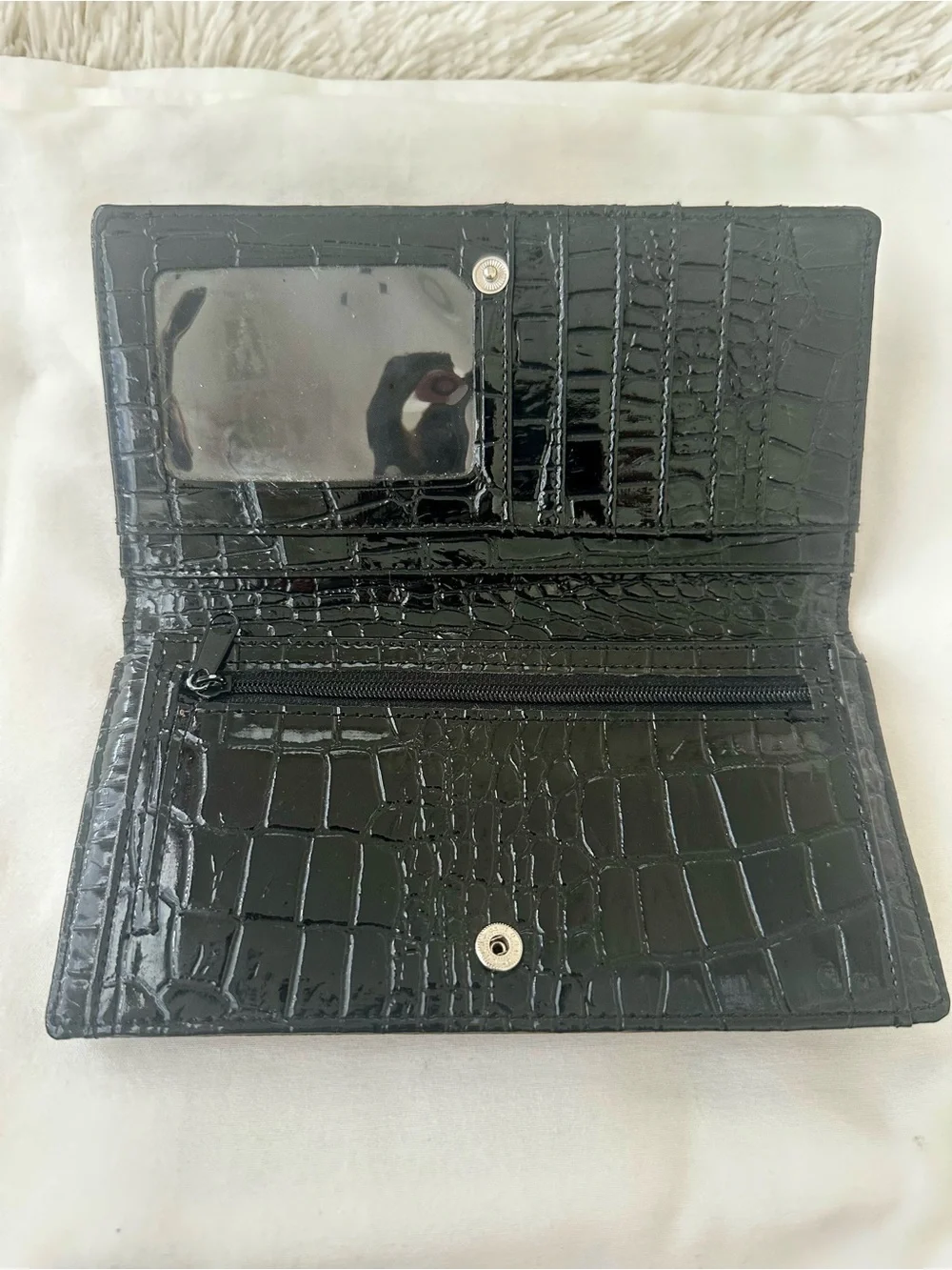 KENNETH COLE REACTION Black Croc Embossed Patent Snap Wallet Checkbook Clutch